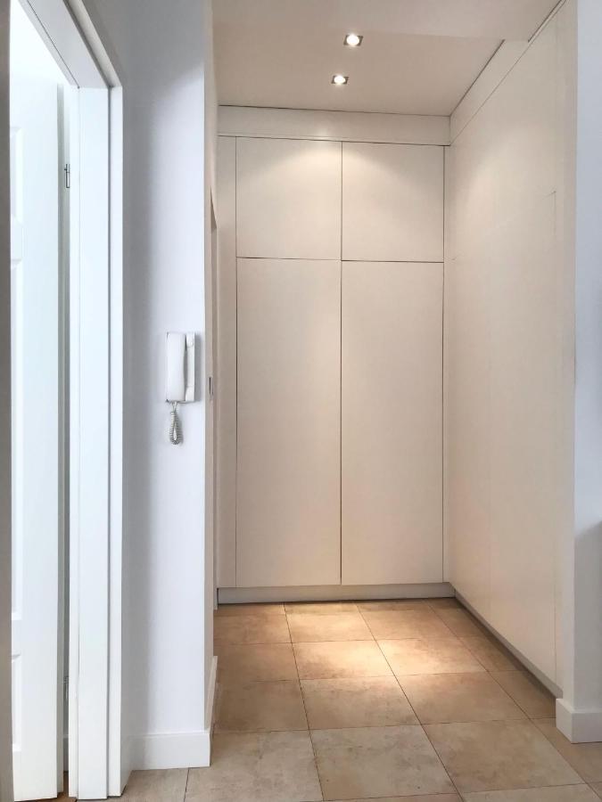 Klimatyczny Apartament Pod Ratuszem -Ul. Slaska 2 Częstochowa Esterno foto